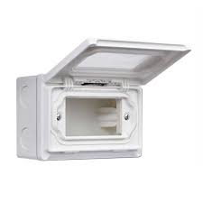 Hộp có nắp che mưa lắp nổi 3 thiết bị Panasonic WEG8973SW-VN